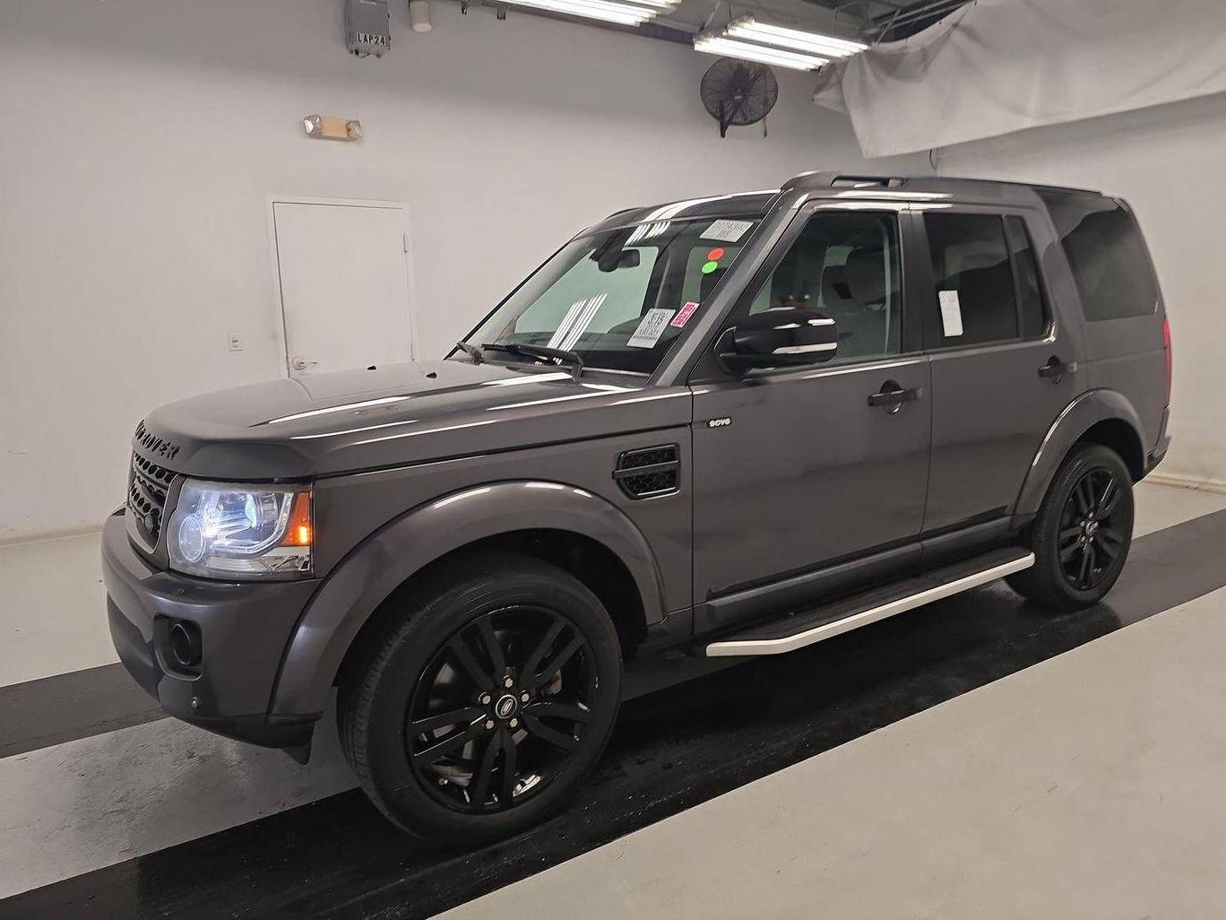 LAND ROVER LR4 2016 SALAG2V67GA841609 image